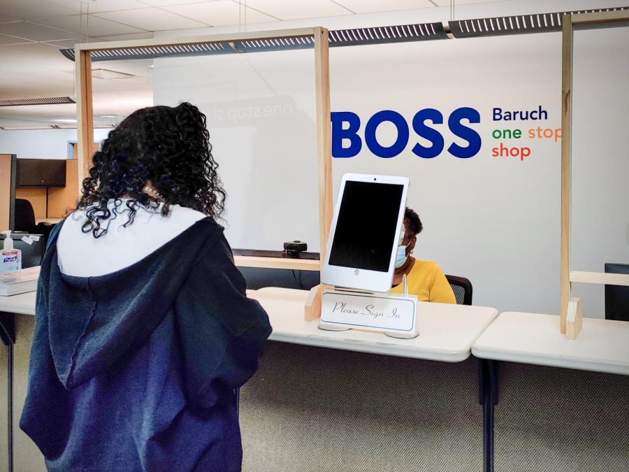 Baruch One Stop Shop opens to students in person