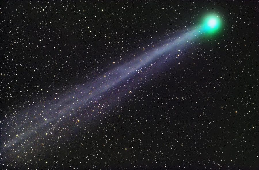 Green comet makes appearance after 50,000 years