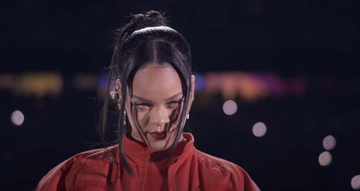 Was Rihanna's pregnancy announcement enough for the Super Bowl LVII  halftime show? – The Ticker