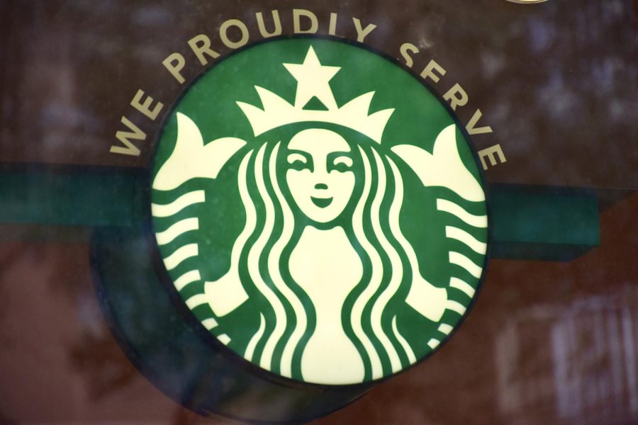New Starbucks CEO starts early, says he’ll work cafe shifts