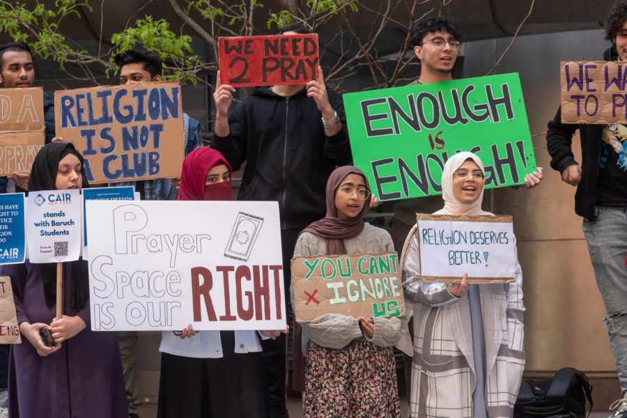 Baruch MSA protests for creation of interfaith space on campus