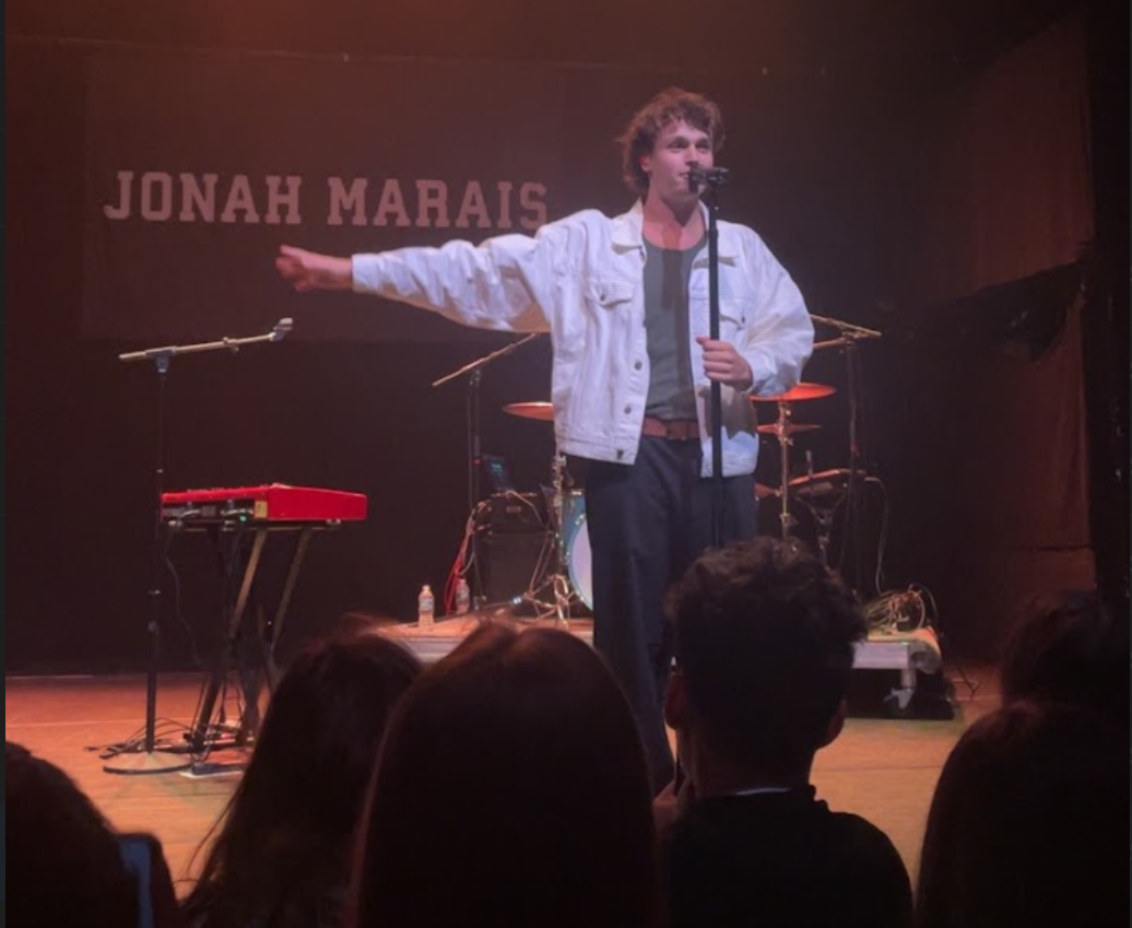 From boy band to solo star, Jonah Marais shines on first solo tour