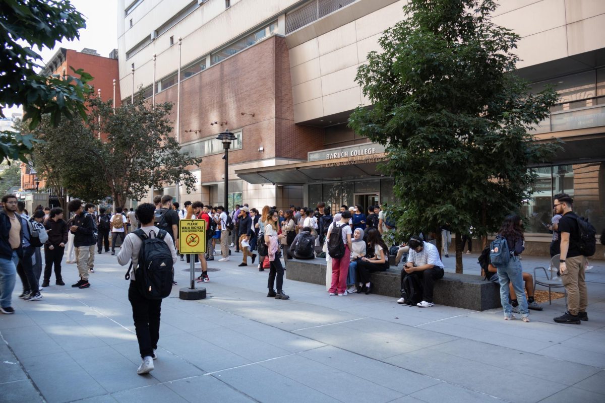 Baruch College should consider the inconveniences and disruption caused by live construction