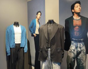 Jungkook’s exclusive NYC ‘GOLDEN: The Moments’ exhibition