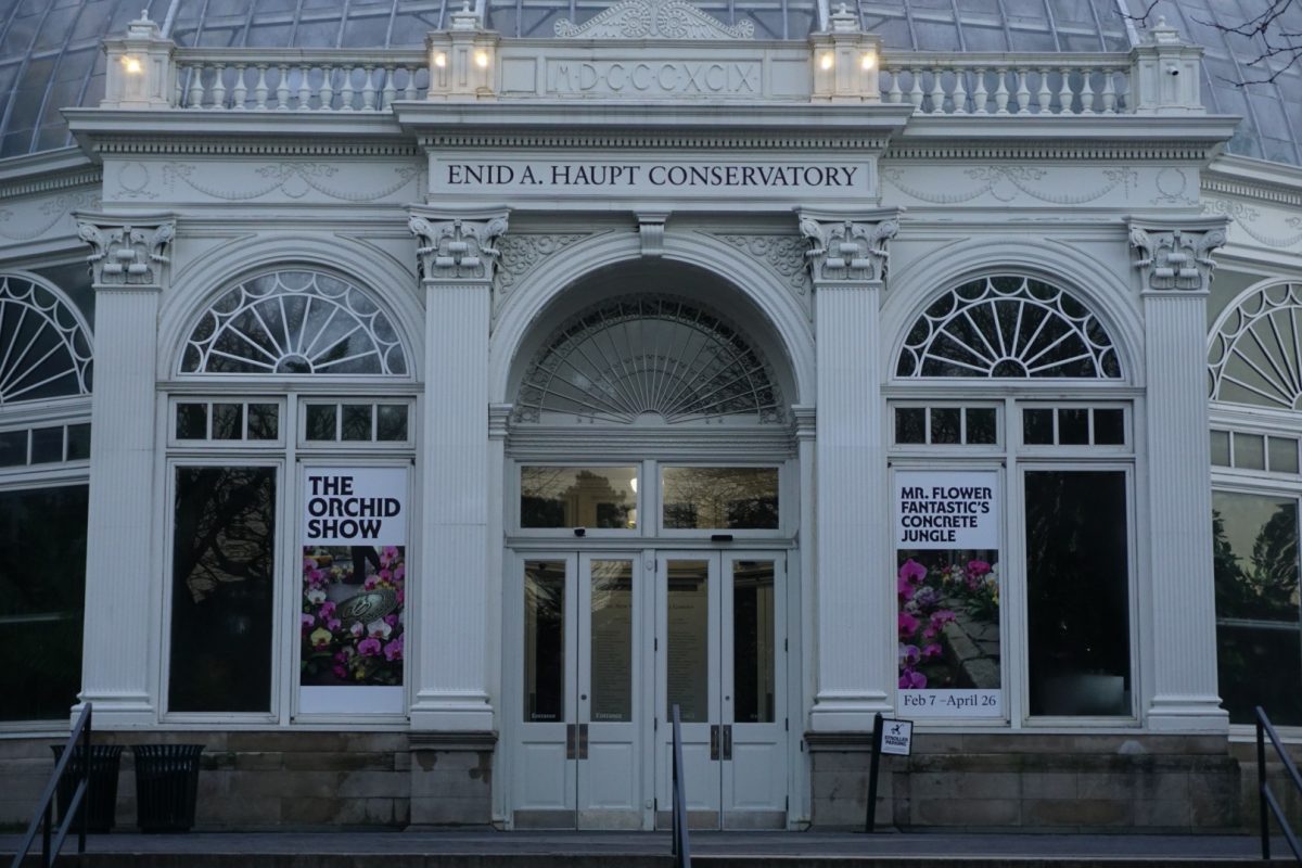 Mr. Flower Fantastic creates true ‘Concrete Jungle’ display of NYC