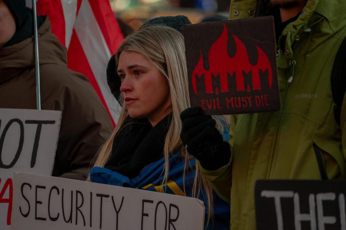 ‘Slava Ukraini’ echoes in Times Square on 4th war anniversary